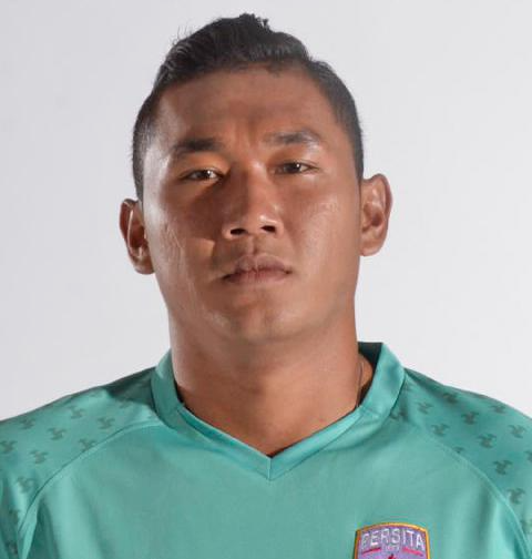 https://img.hengshantrip.com/img/football/player/aec60f79f7934a4e4395122a3be8ea76.jpeg